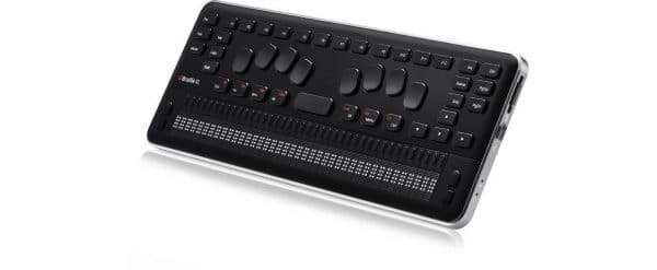 Plage Braille QBraille XL au clavier hybride Perkins